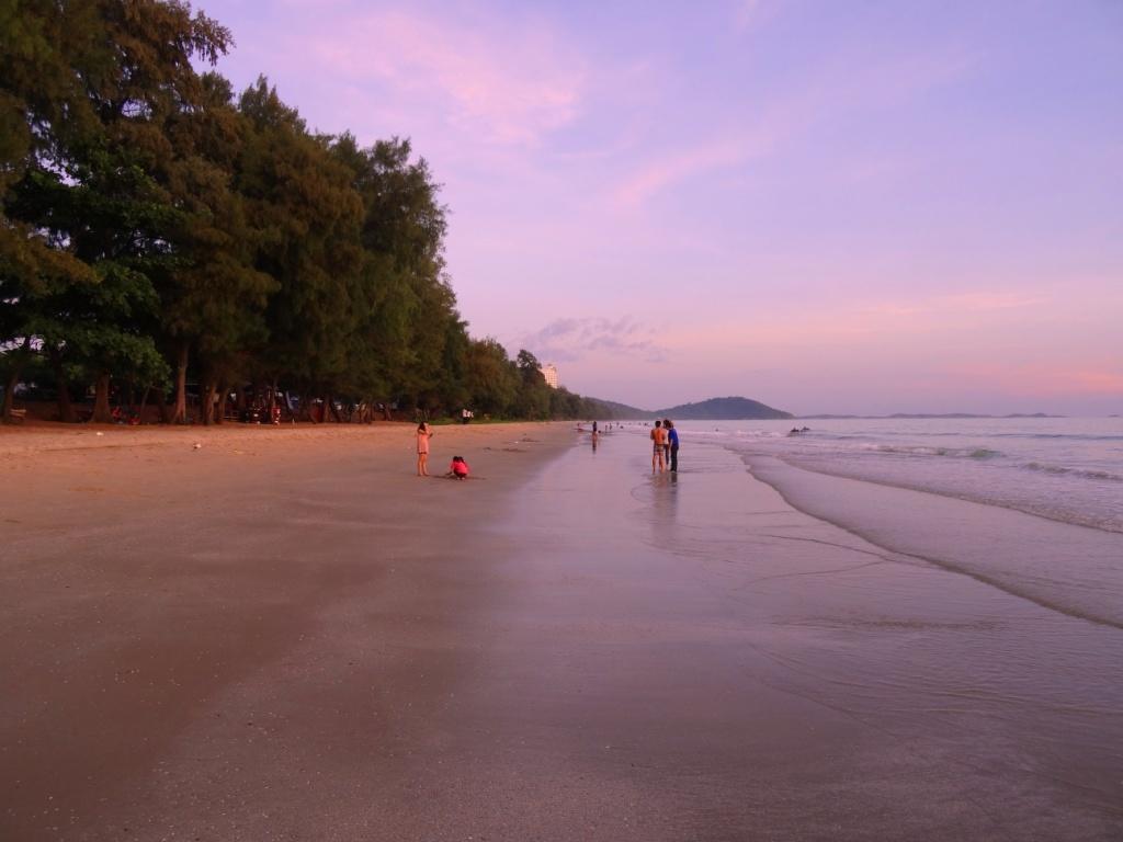 Rayong Condochain Banphe Szoba fotó